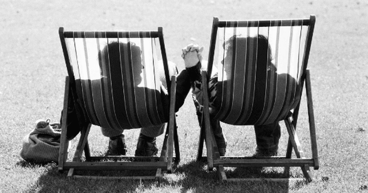 A shkojnë në terapi vetëm ata që janë “mjaftueshëm mirë” për të kërkuar ndihmë?