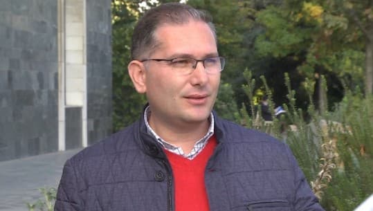 Nga Hasan Bello